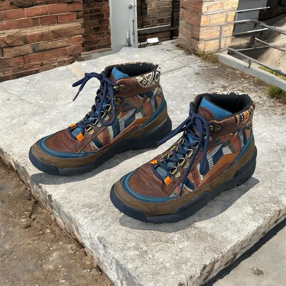 Inkkas Cyprus Trekk Mohave Boot Western Desert Theme Women's 8 -Men’s 6 -Hiking